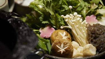 食事・飲み物 / 18