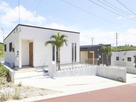 E-horizon Resort コンドミニアム名護 A / 1