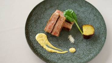 食事・飲み物 / 11