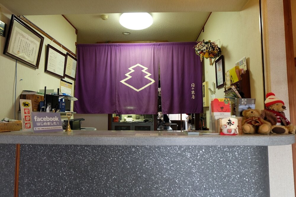 コンシェルジュ デスク