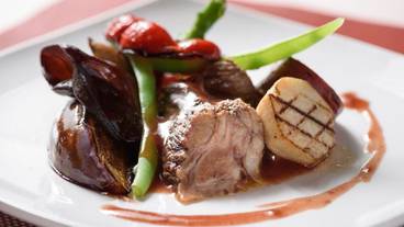 食事・飲み物 / 4