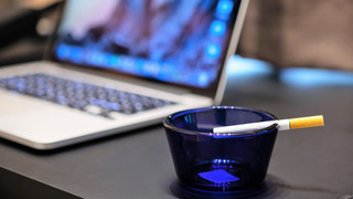 [喫煙] スタンダードダブルルーム/16平米/160cm ベッド1台