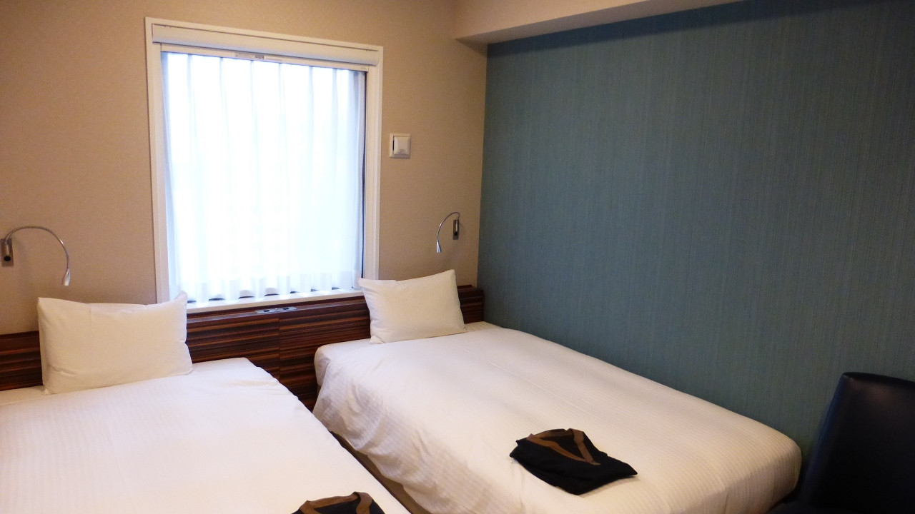 スタンダードツインルーム（約１５平米）