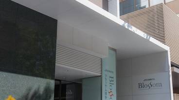 施設の入り口 / 27