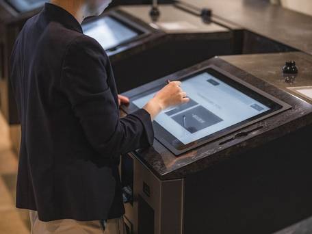 新阪急ホテルアネックス / 3