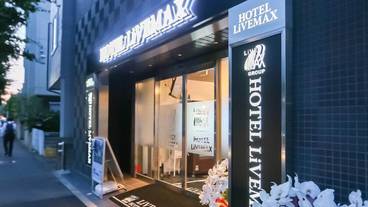 施設の入り口 / 9