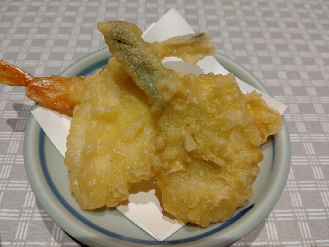 夕食の天ぷら。