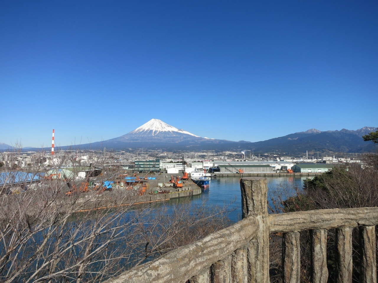 乙女峠から望む富士山867969