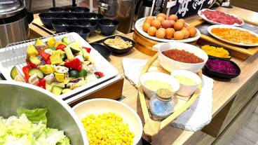 朝食ビュッフェ / 16