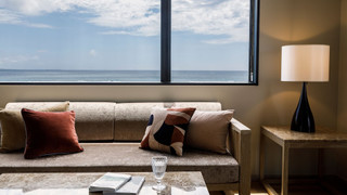 スーペリア: オーシャンビュー クラブサービス付き[禁煙]