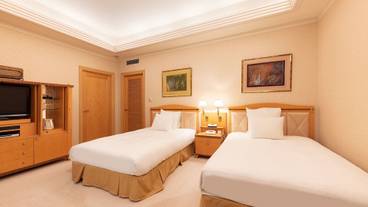 ロイヤルスイート  ベッドルーム / 1