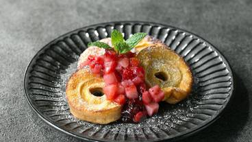 朝食 麩レンチトースト / 8