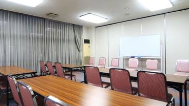 会議室 / 22