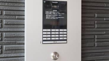 施設の入り口 / 5