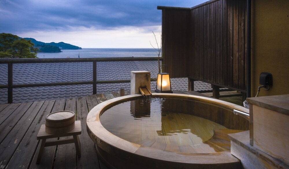 客室露天風呂の一例（蛍） / 1