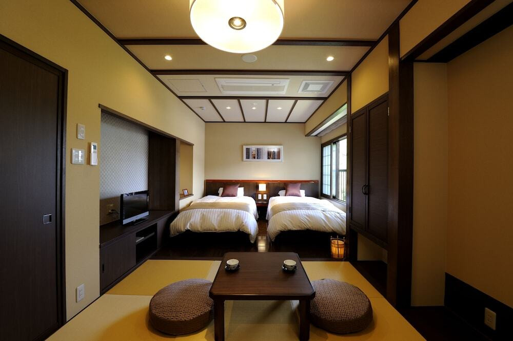 カジュアルに寛ぐ「梅」3680051