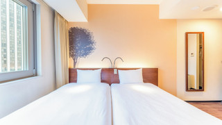 ハリウッドツインルーム　喫煙