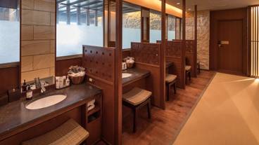 パウダーコーナー / 8