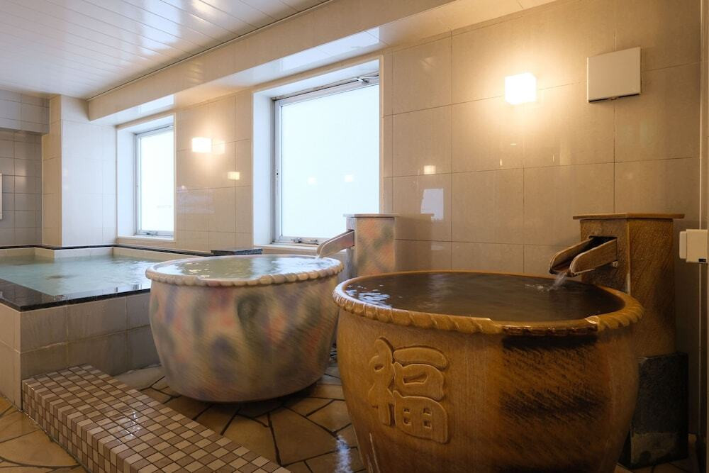 屋内スパ浴槽