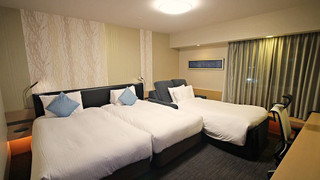 プレミア ツインルーム エキストラベッド付き 喫煙