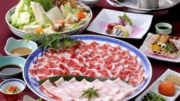 食事・飲み物 / 3