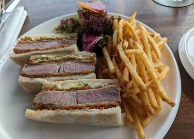 ザ ロビーラウンジ&バー