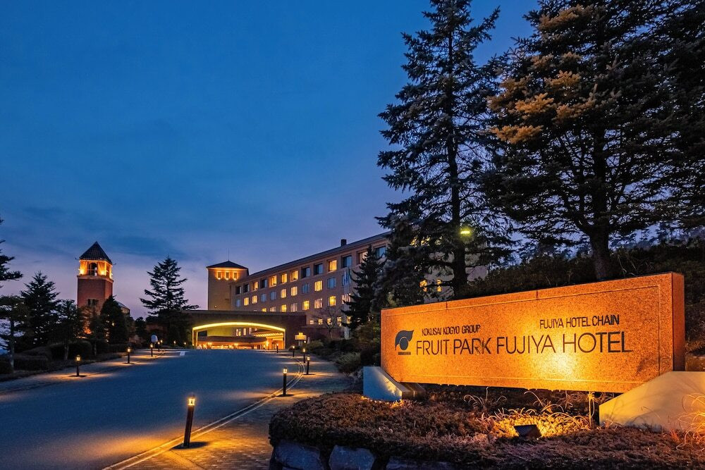 ソムリエセレクトのワインで特別なディナーを4376447