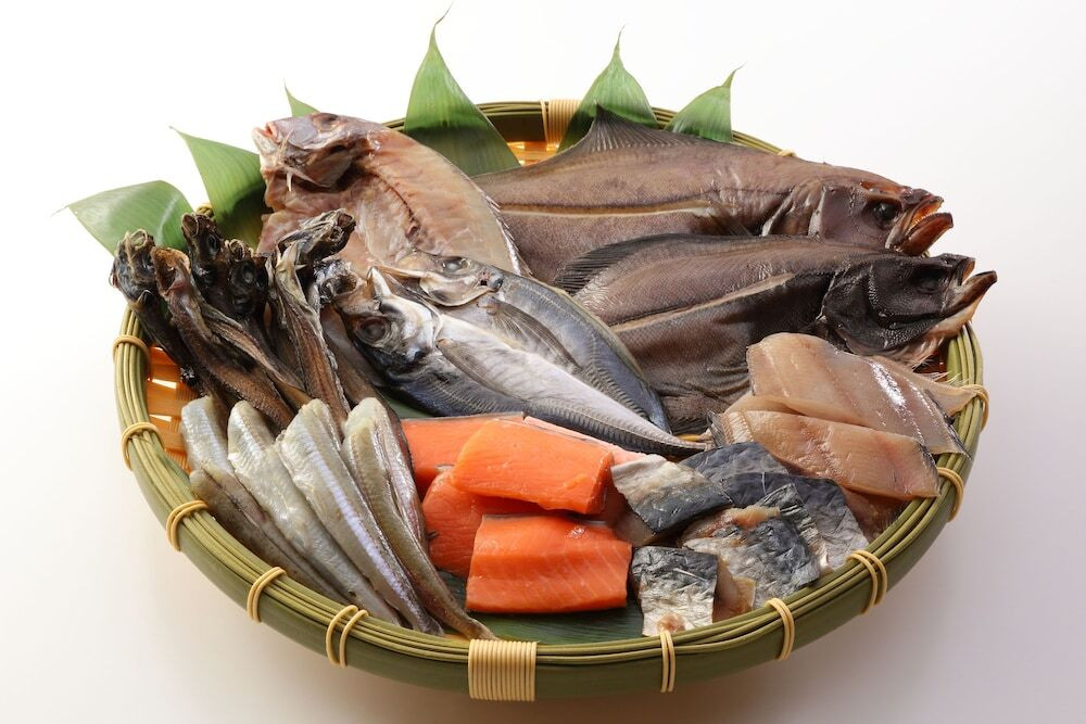 朝食　新潟県近海で捕れた魚の干物