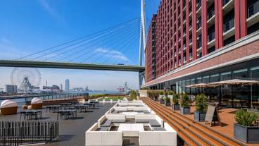 ベイエリアを望むテラス / 5