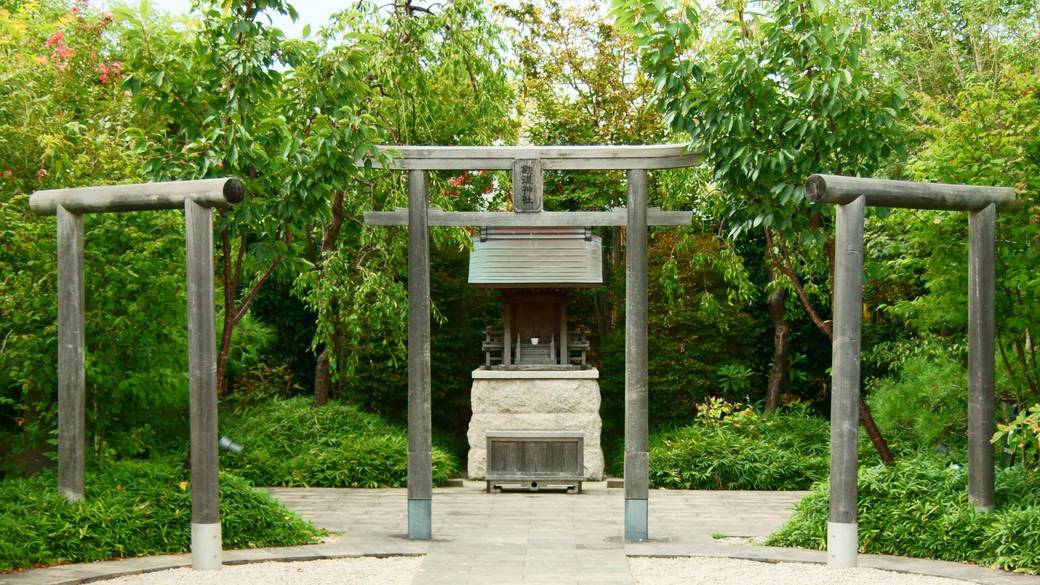 鉄道神社 / 3