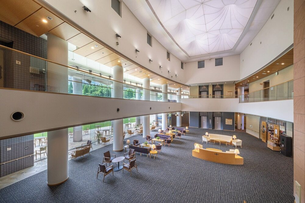 ロビーラウンジ