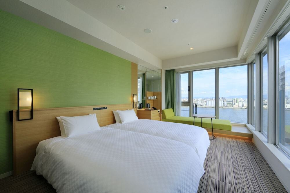 USJまで徒歩約5分、ユニバーサルシティ駅直結3386136