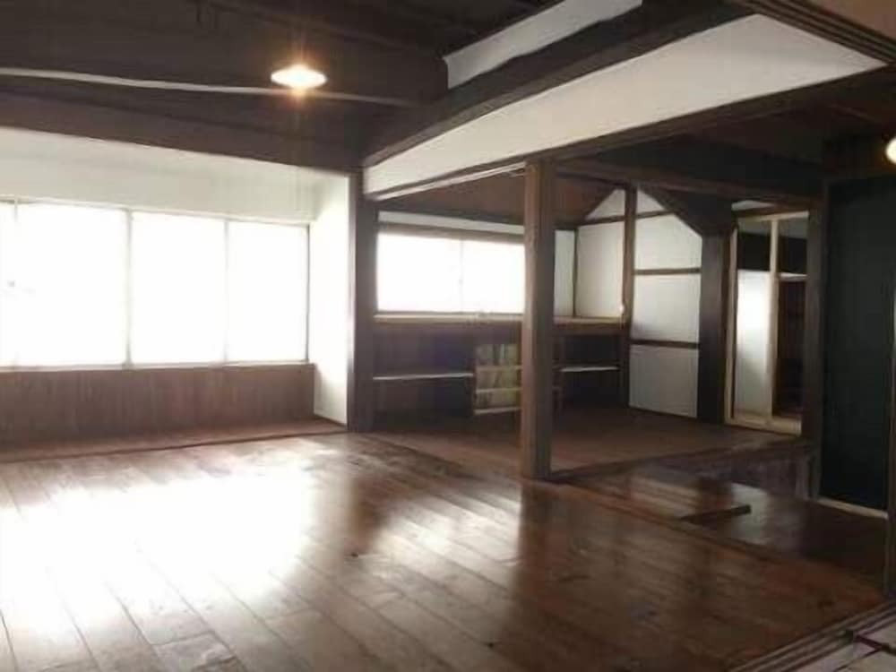 10人のグループ宿泊もOK、地元おばあちゃんの絶品漬物を味わう古民家4233236