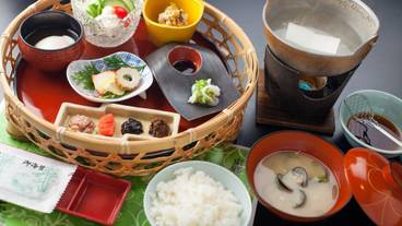 食事・飲み物 / 17