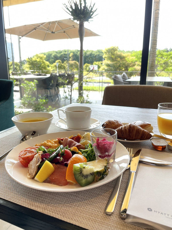 朝食『The Garden Brasserie &Bar 』