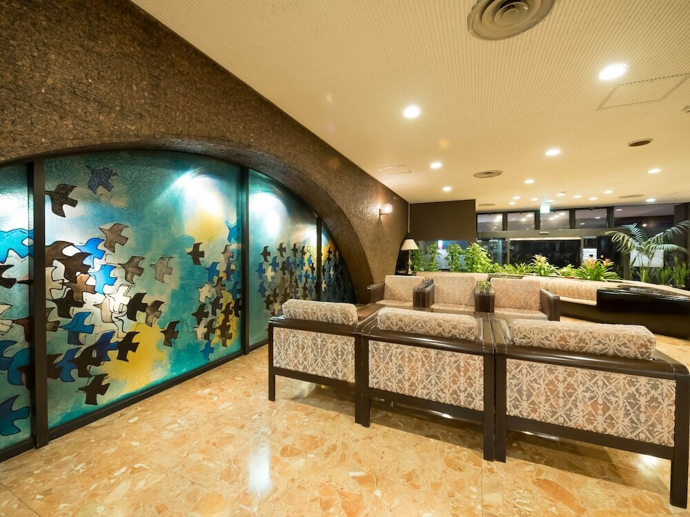 ロビーラウンジ