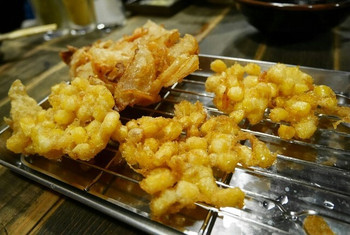 「天ぷら食べ放題 Gachi 北千住店」料理 1142673 コーン、かき揚げ