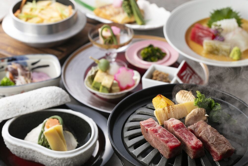 子ども向けのサービスや食事メニューも充実! 山頂にある眺めのいいホテル4052582