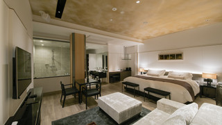 エグゼクティブ