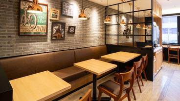 朝食スペース / 4