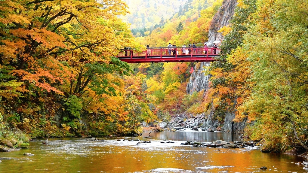 札幌から約60分！サクッと行けて絶景に癒される「定山渓温泉」3450703