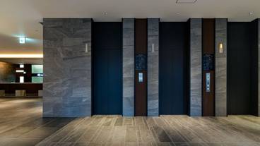 内部エントランス / 3