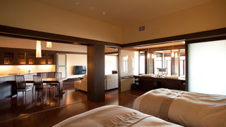 露天風呂付特別室（レストランでの会席料理の夕食込）