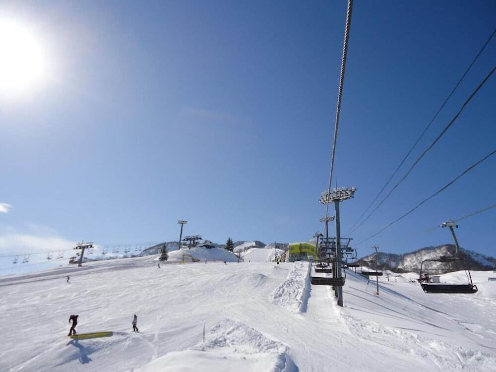 スノー スポーツとスキー