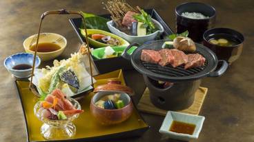 食事・飲み物 / 5