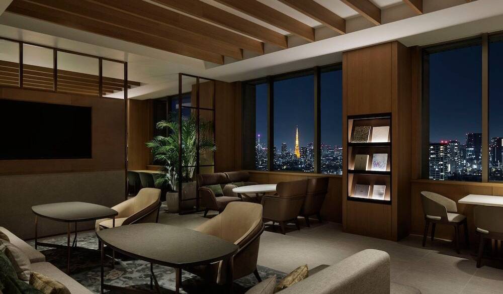 和洋中と揃ったレストラン
気分に応じた夕食を / 5