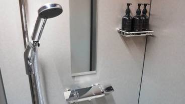 シャワーブース一例 / 11