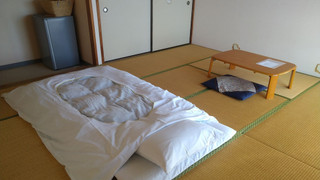 和室 4名まで 喫煙可