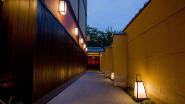 施設の入り口 / 7