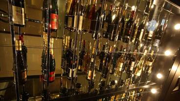 食事・飲み物 / 2